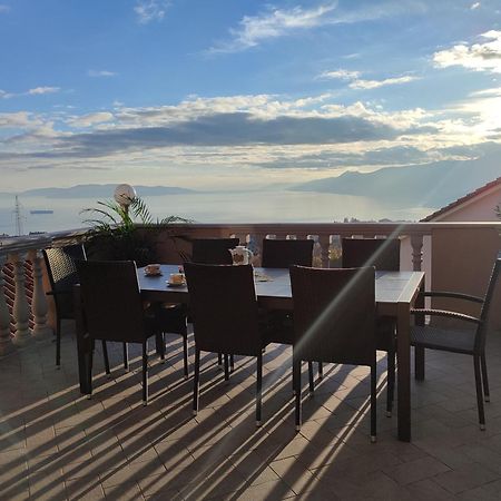 Apartments Villa Kastav In Old Town Center With Sea View And Parking Extérieur photo