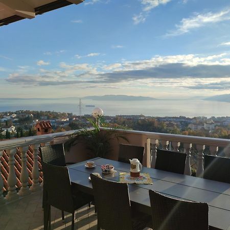 Apartments Villa Kastav In Old Town Center With Sea View And Parking Extérieur photo