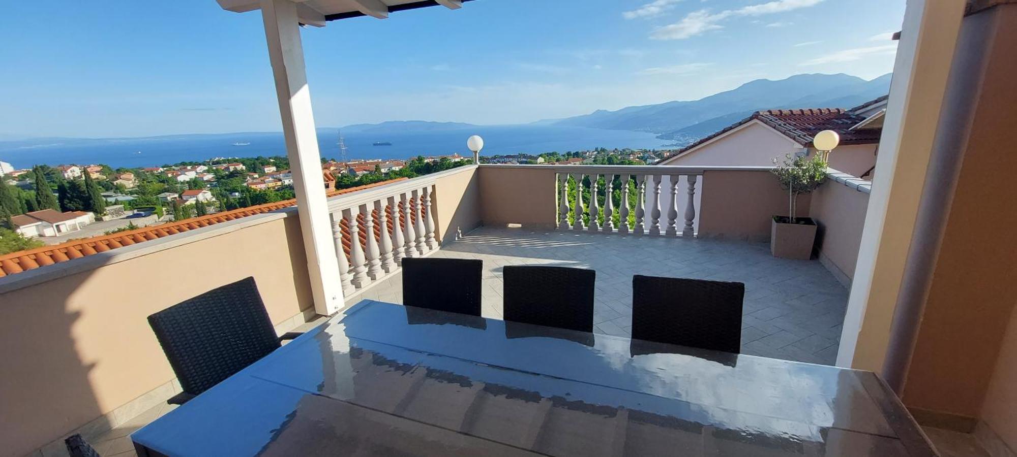 Apartments Villa Kastav In Old Town Center With Sea View And Parking Extérieur photo