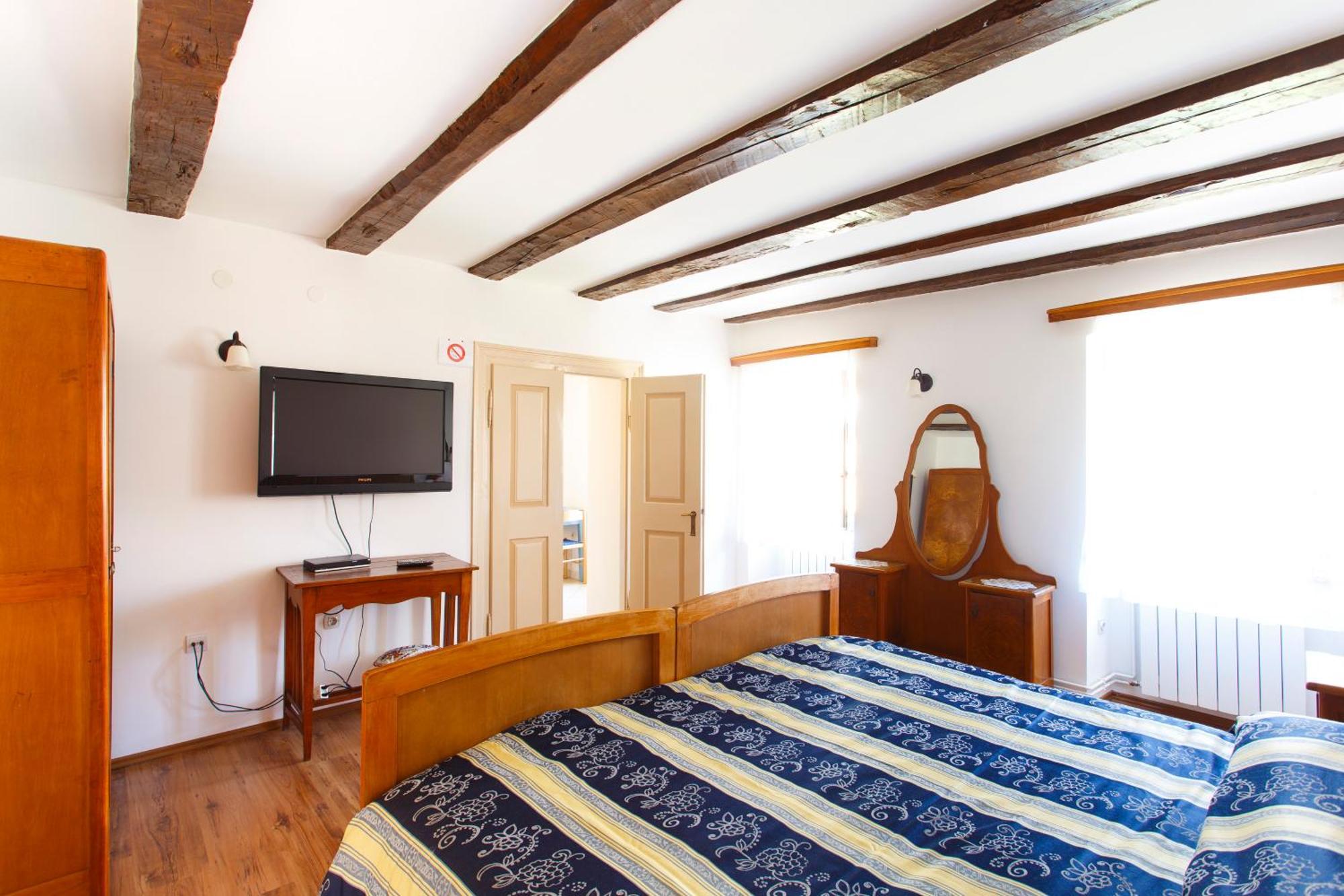Apartments Villa Kastav In Old Town Center With Sea View And Parking Extérieur photo
