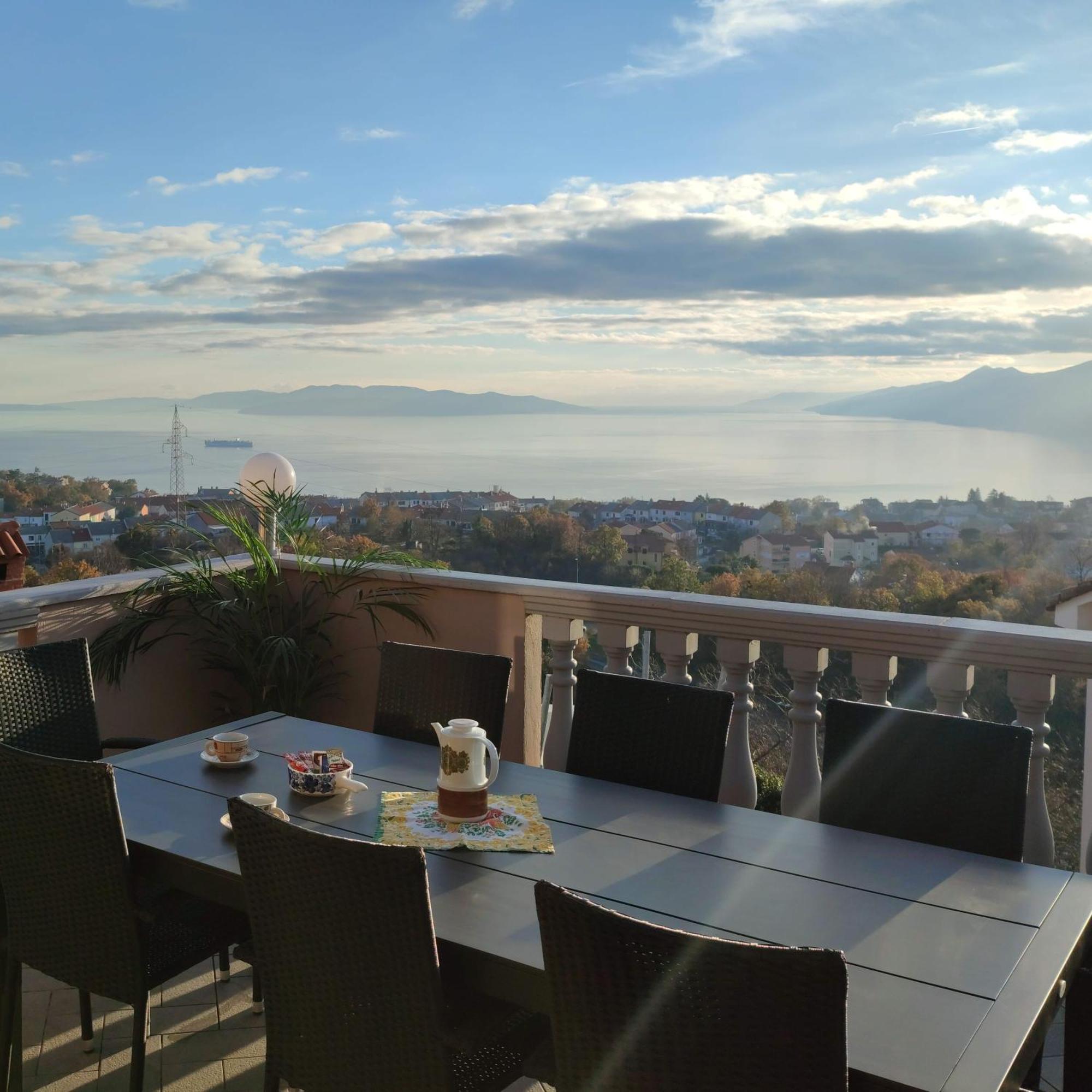 Apartments Villa Kastav In Old Town Center With Sea View And Parking Extérieur photo