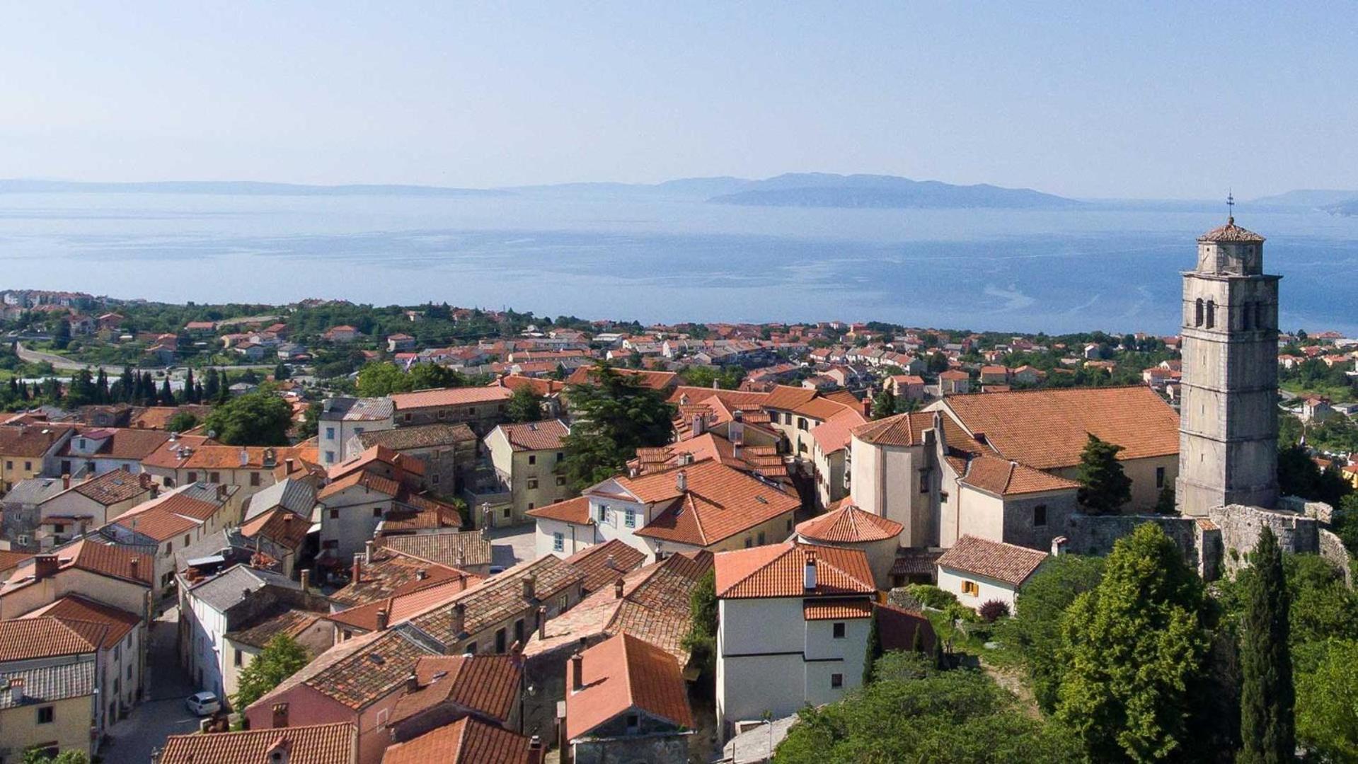 Apartments Villa Kastav In Old Town Center With Sea View And Parking Extérieur photo