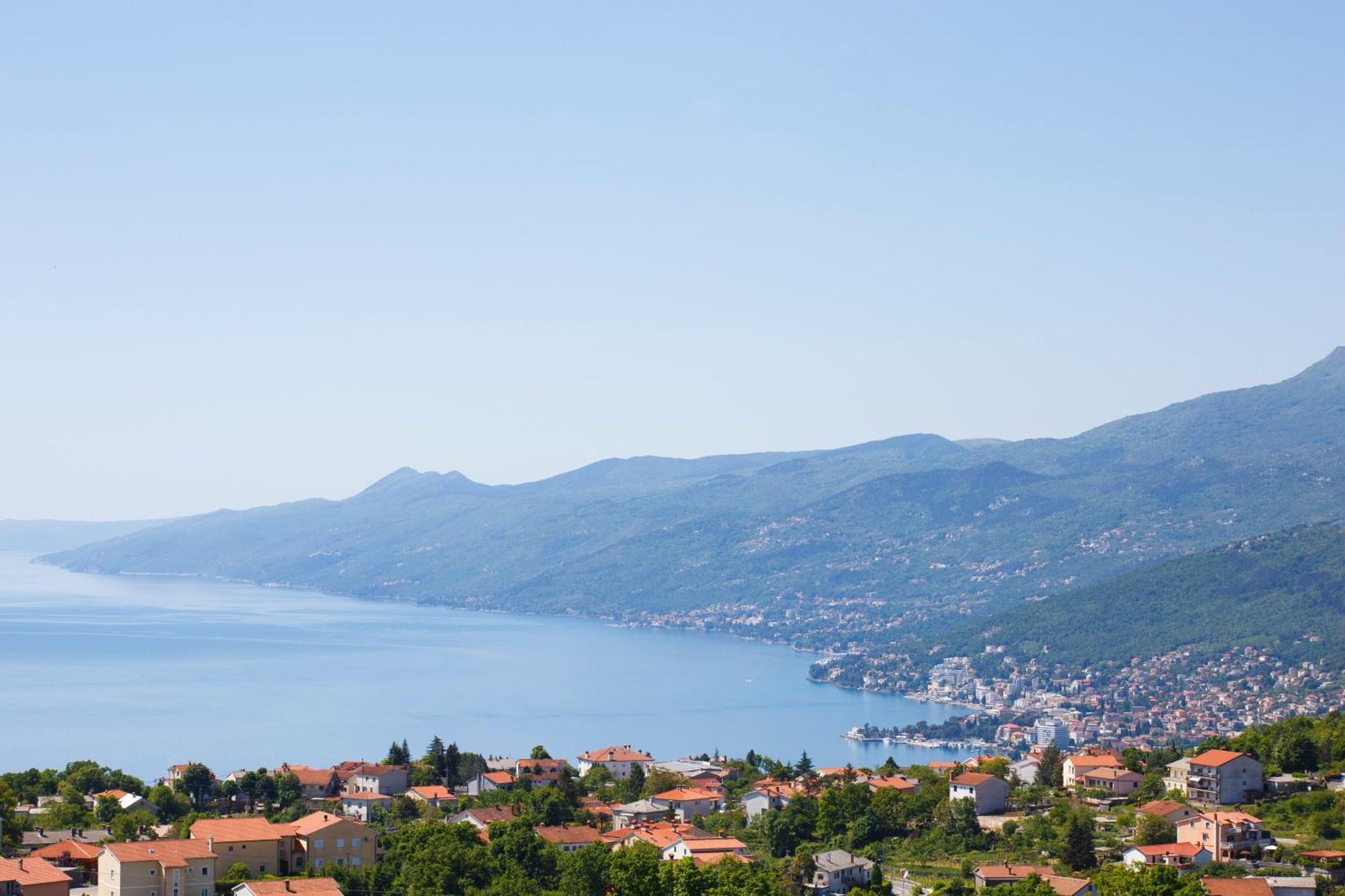 Apartments Villa Kastav In Old Town Center With Sea View And Parking Extérieur photo