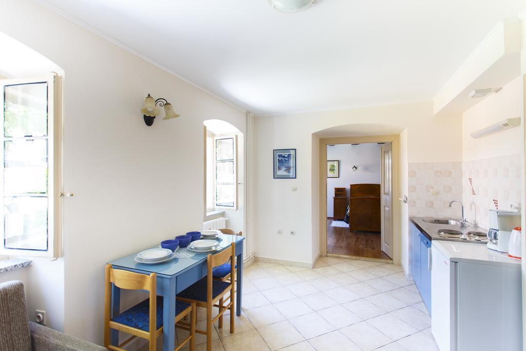 Apartments Villa Kastav In Old Town Center With Sea View And Parking Chambre photo