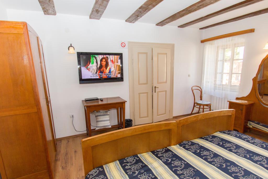 Apartments Villa Kastav In Old Town Center With Sea View And Parking Extérieur photo