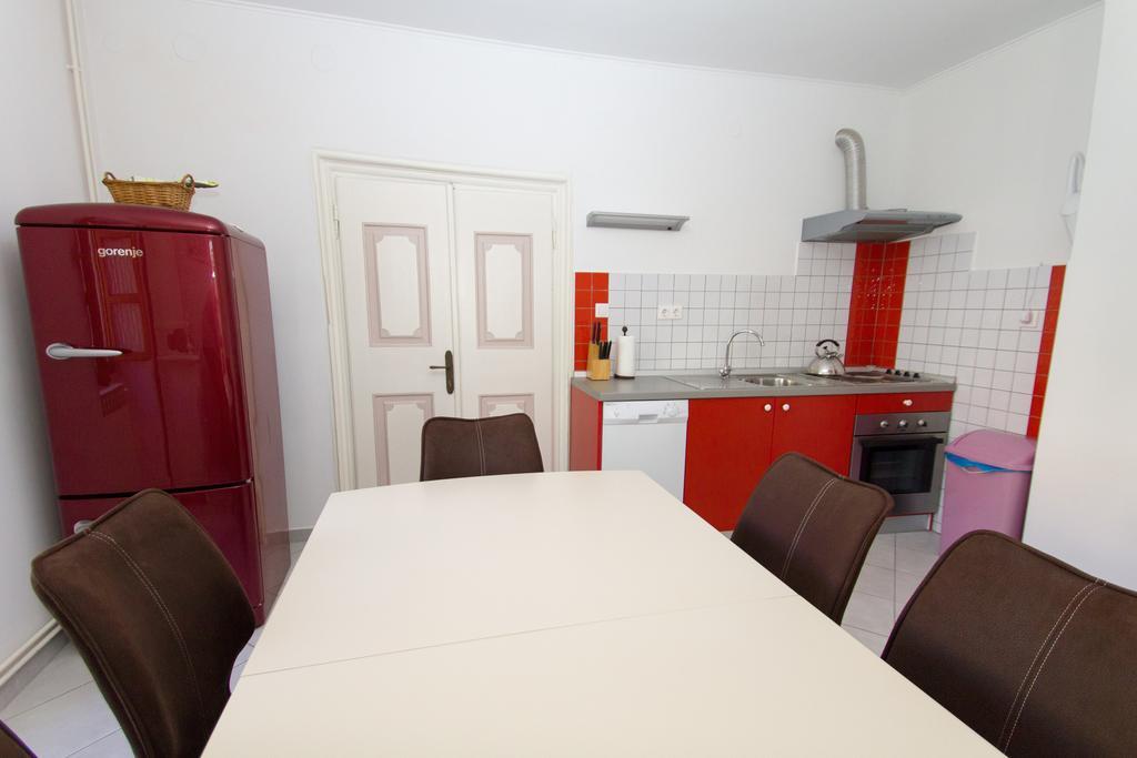 Apartments Villa Kastav In Old Town Center With Sea View And Parking Extérieur photo