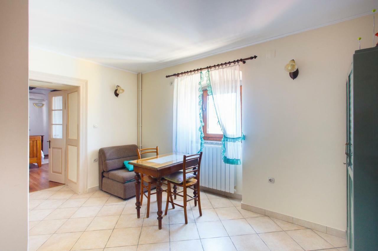 Apartments Villa Kastav In Old Town Center With Sea View And Parking Extérieur photo